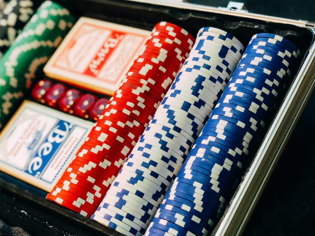 How Online Gaming and Casinos Are Redefining Digital Entertainment
